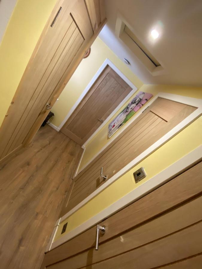 2 Bedroom Apartment In Saltcoats Town Beside The Seaside Екстер'єр фото