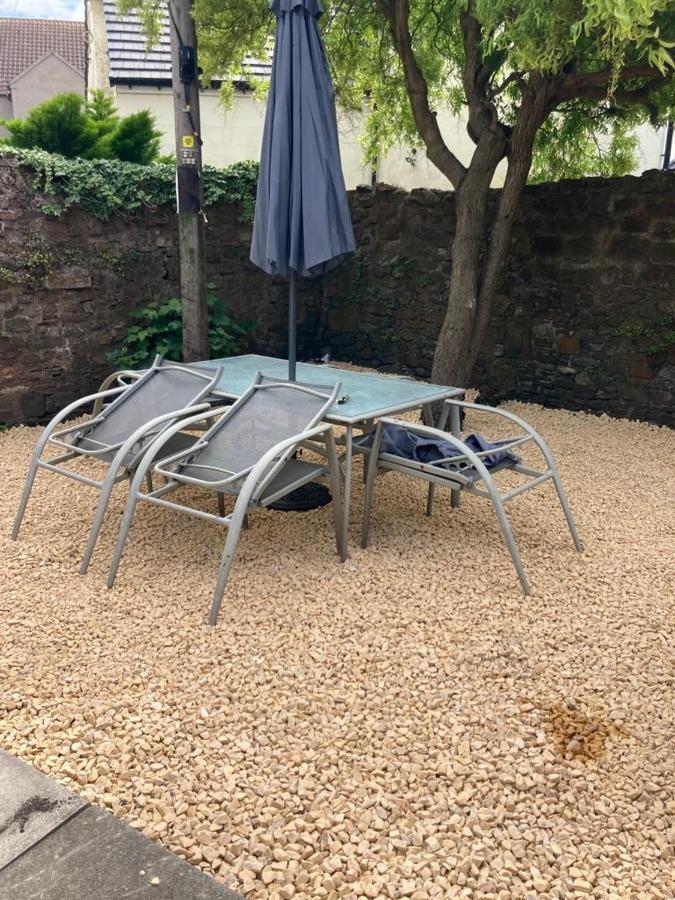 2 Bedroom Apartment In Saltcoats Town Beside The Seaside Екстер'єр фото